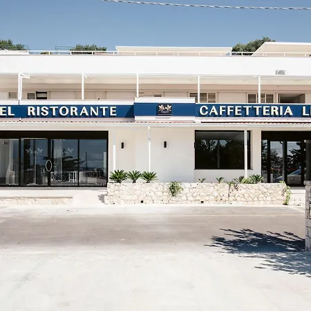 Lamanna's Hotel