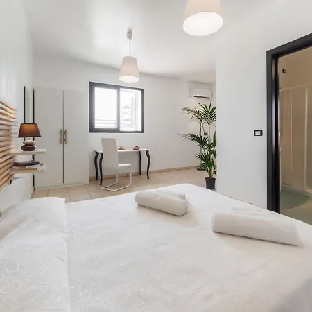 Lamanna's Hotel 3*