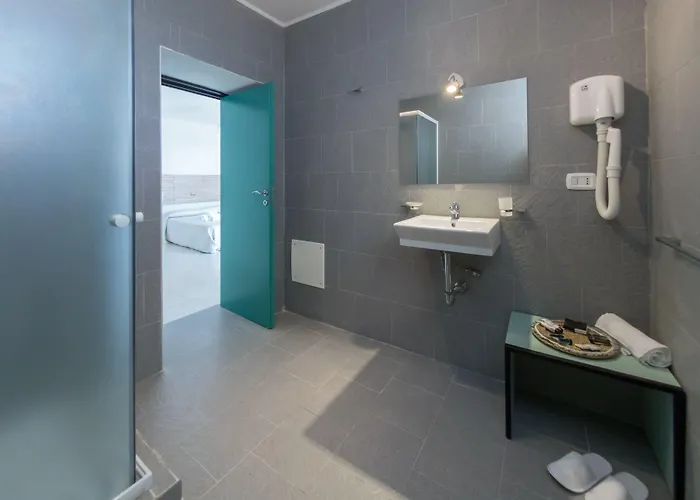 Lamanna's 3* Castro Marina